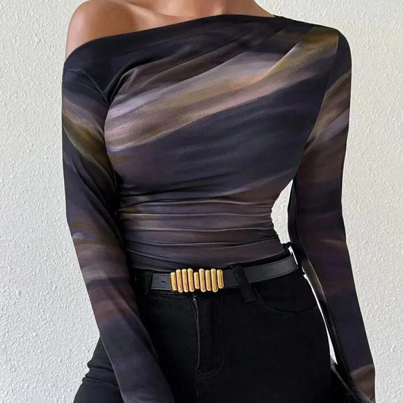 Casual Women's Marble Gradient Print Asymmetrical Neck top - Picture 3 of 6